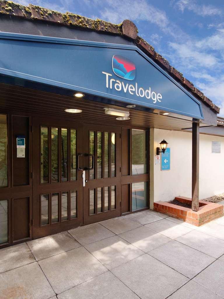 Travelodge Cardiff Llanedeyrn Exterior photo